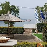 Appartement Enigma Boutique Vraxos *
