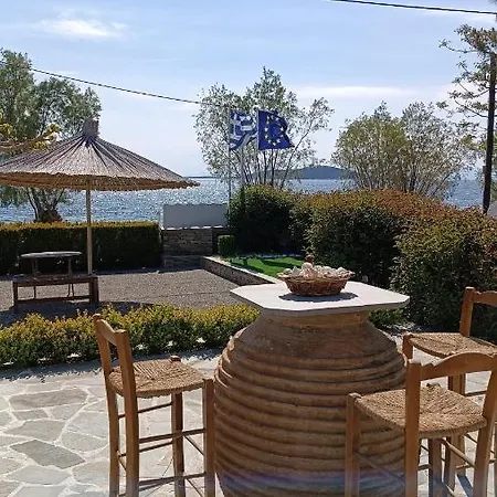 Enigma Boutique Vraxos Apartment Marmari (Evia)