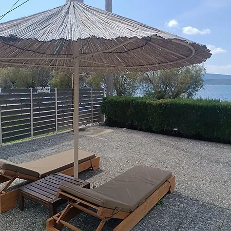 Apartment Enigma Boutique Vraxos *