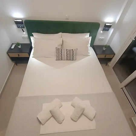 Enigma Boutique Vraxos